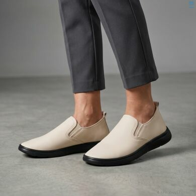 Kulada-UCSS-MD ZB2501-5, 330.00, 8, 37-42